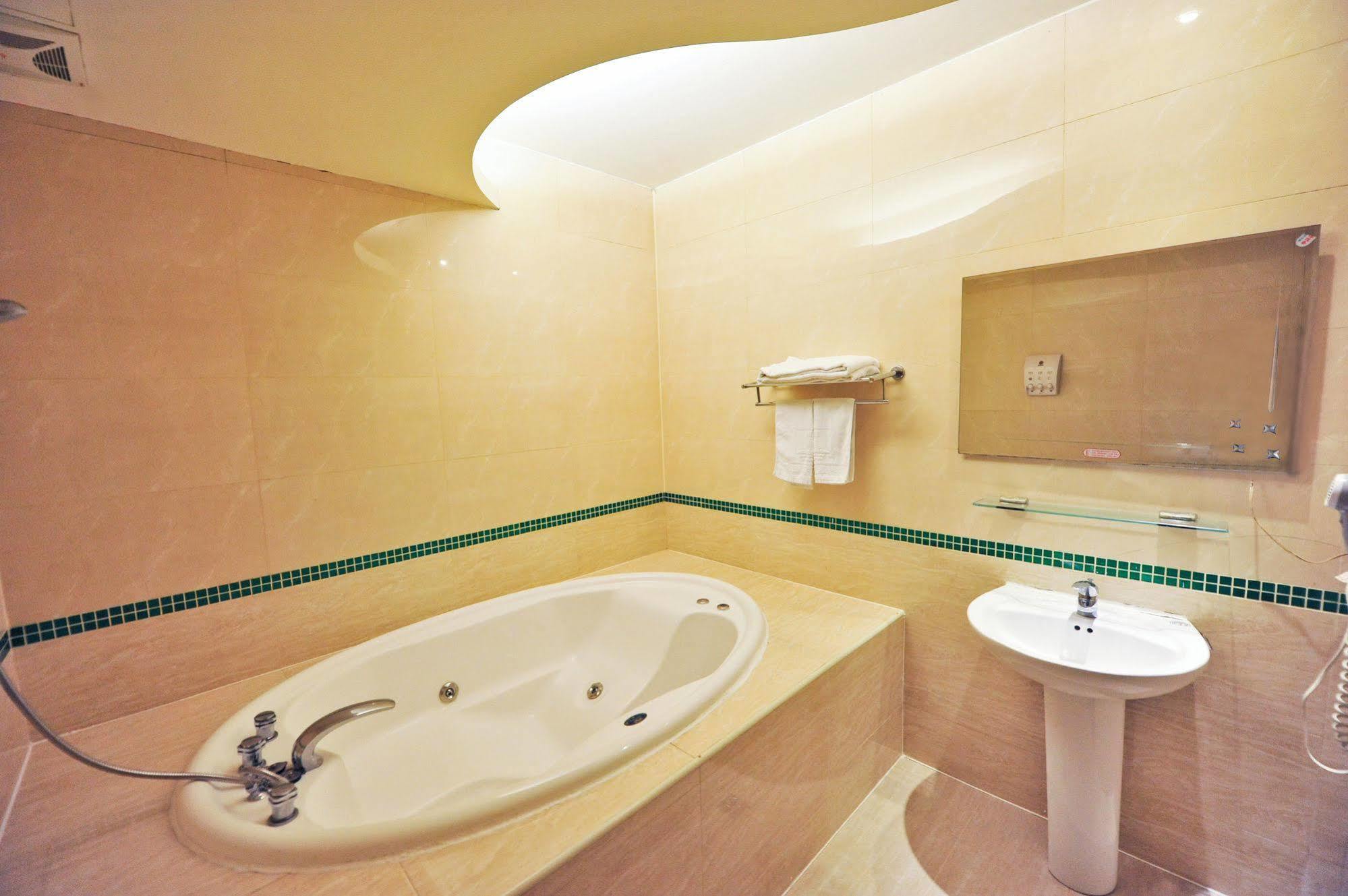 Carnival Motel Taipei Luaran gambar